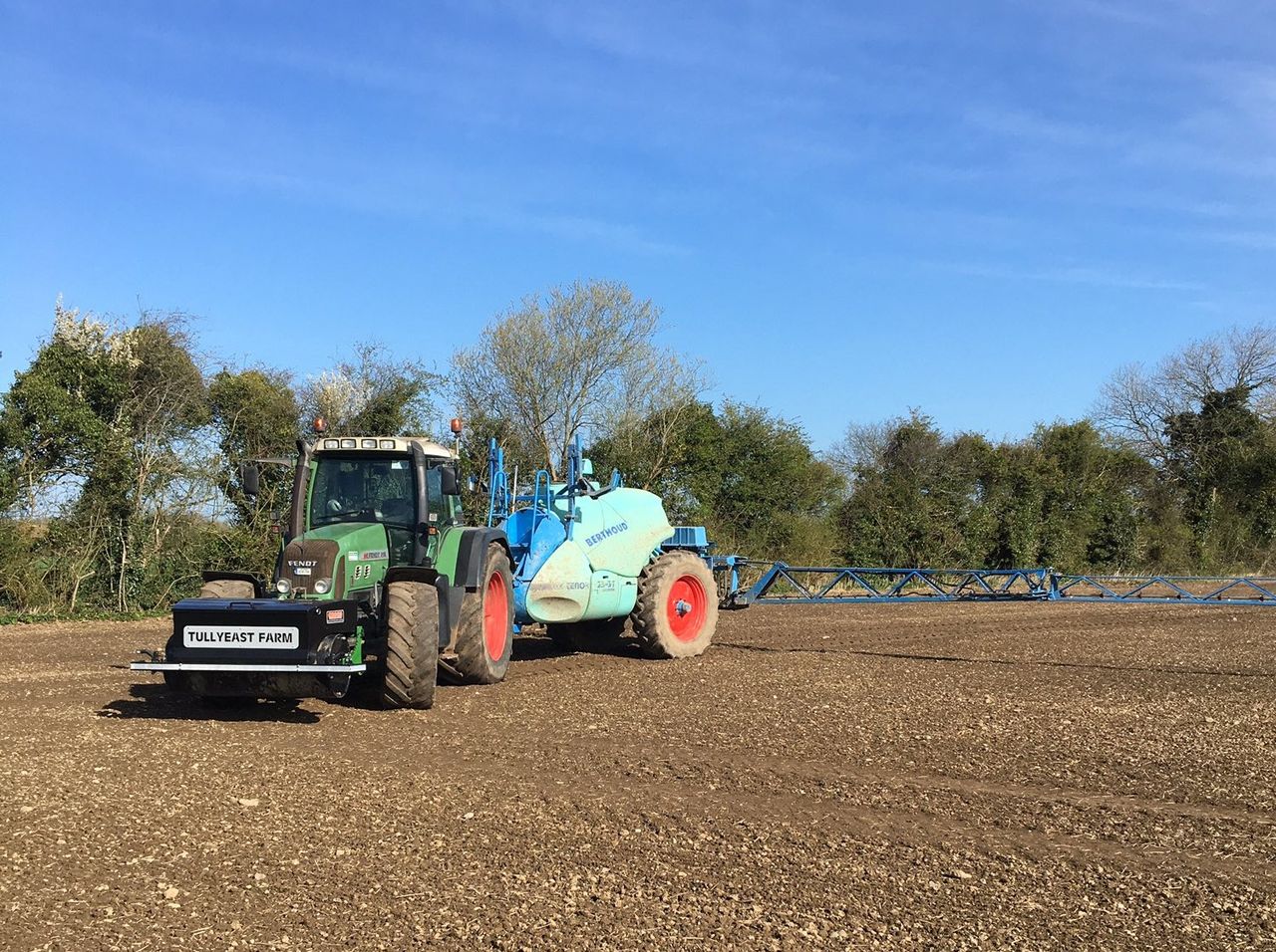 Arable April: Ploughs, drills, rollers and more...