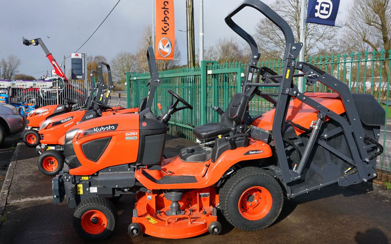 Machinery Focus: Kubota compacts and grass cutters in Cork