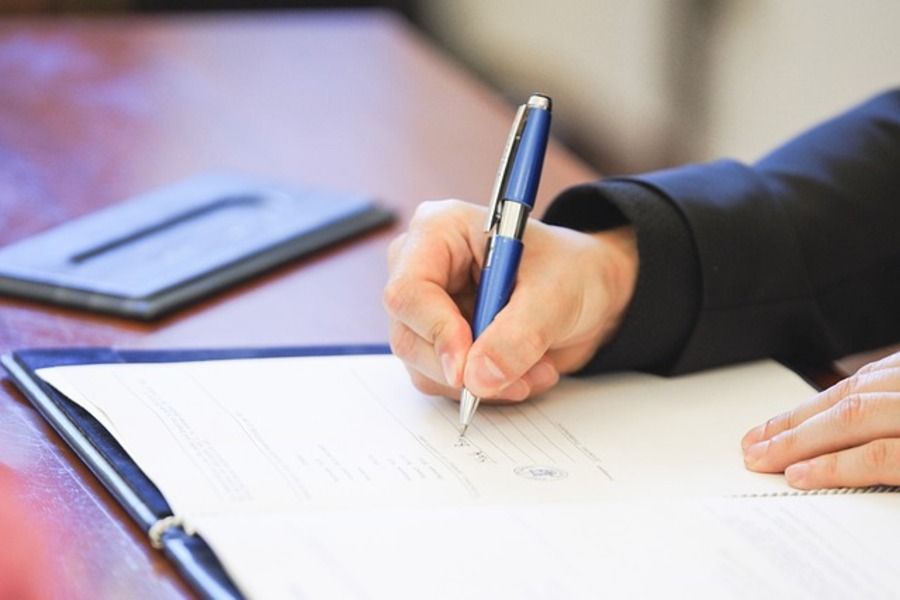 Survey: Over 65% of people do not have a will