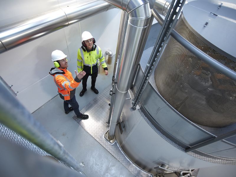 Arla installs major new boiler as part of emissions reduction plan