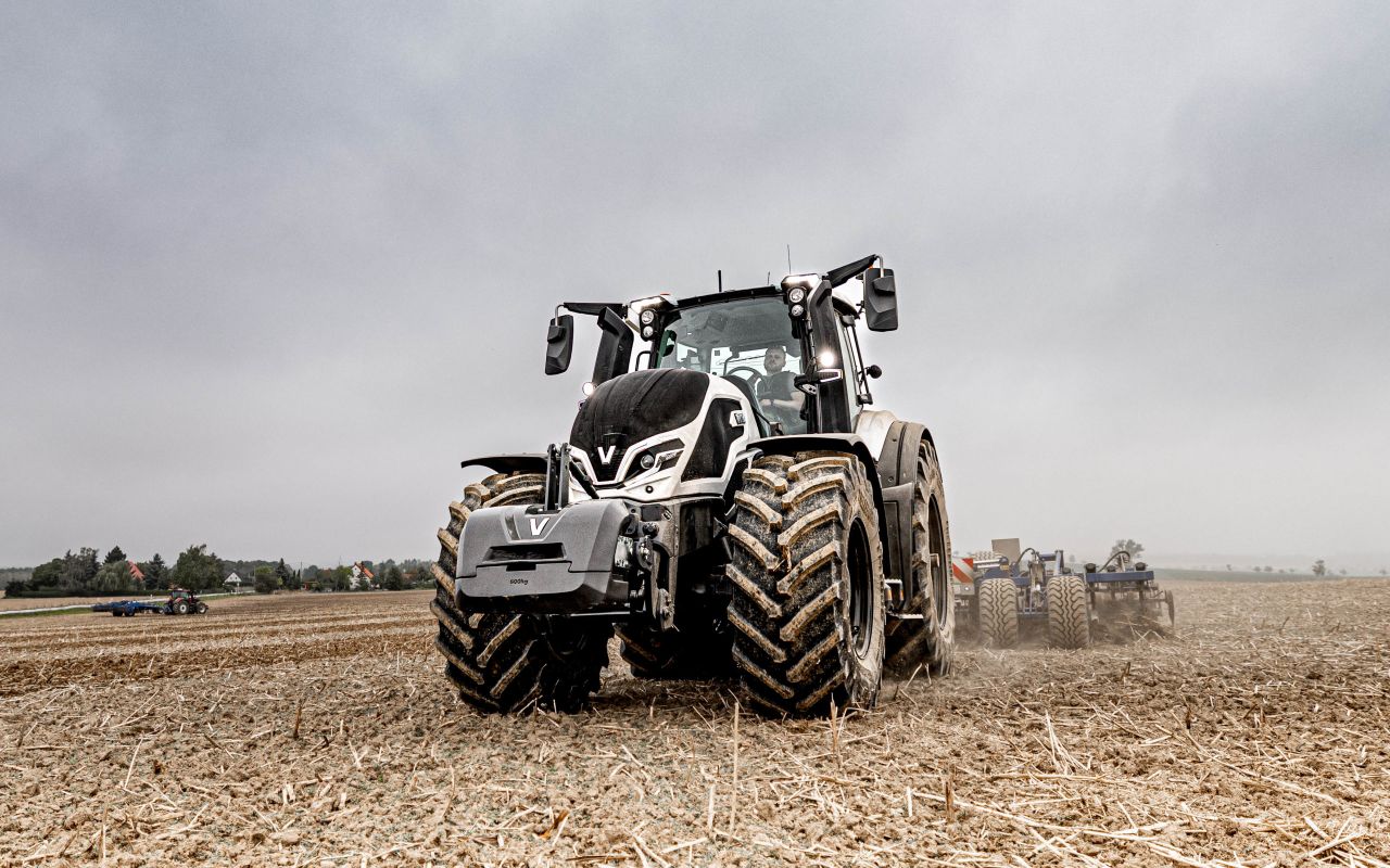 Valtra’s new range of tractors has emphasis on simplicity