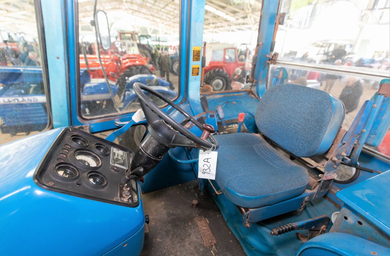 Auction report: Ford fanatics flock to sale of 'working classics'