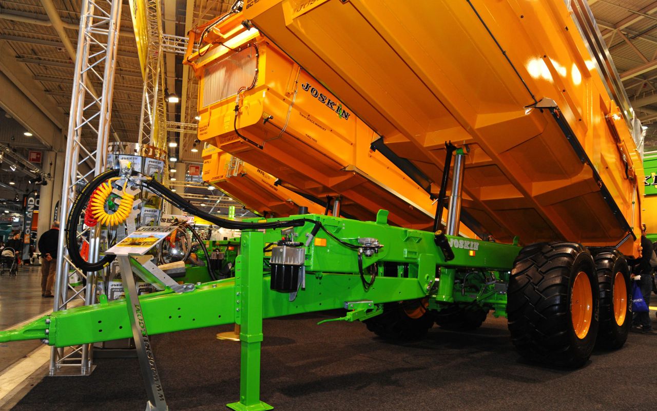 Joskin expands in all directions to meet demand