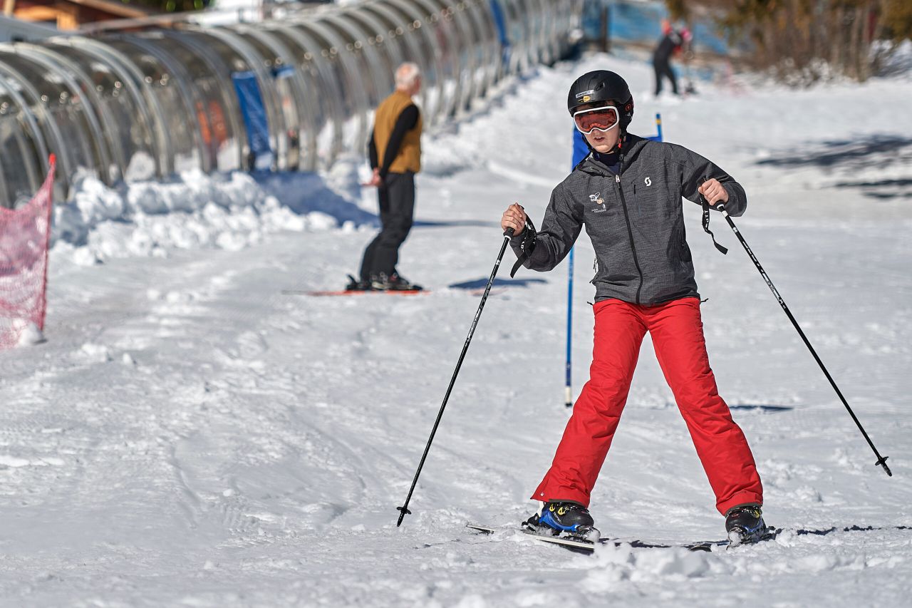 Tullamore farming teen takes part in transplant ski camp