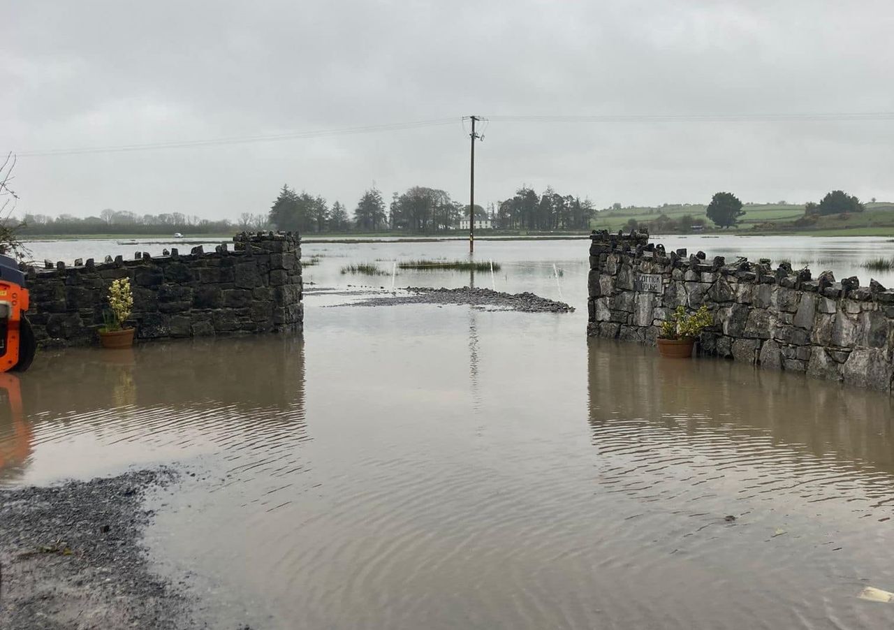 Temporary pumping solution set up for Lough Funshinagh