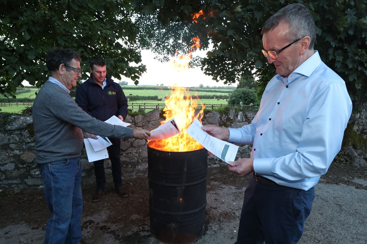 IFA president and animal health chair burn 'persecuting' TB risk letters