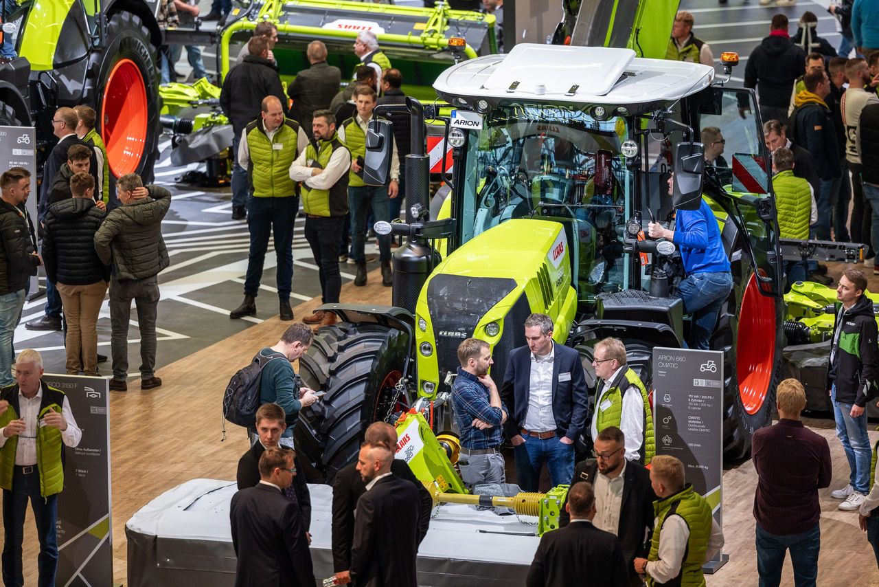 Smart solutions for busy farms - Agritechnica 2025 welcomes Irish farmers