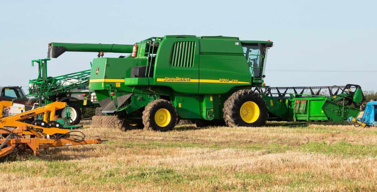 Auction report: Mix of machinery up for grabs at 'on-farm' clearance