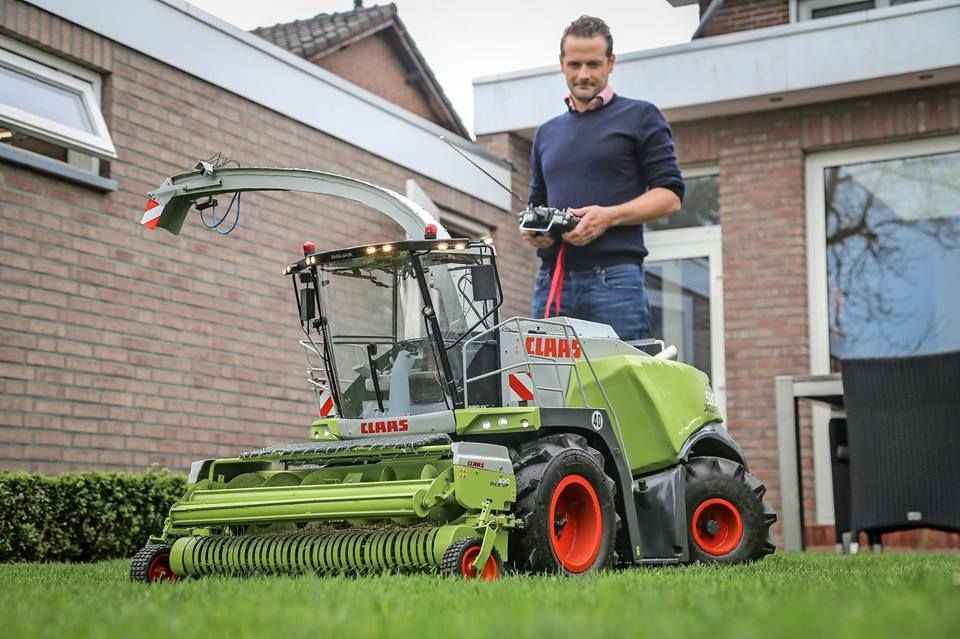 1:5 scale forager has more muscle than most push-lawnmowers
