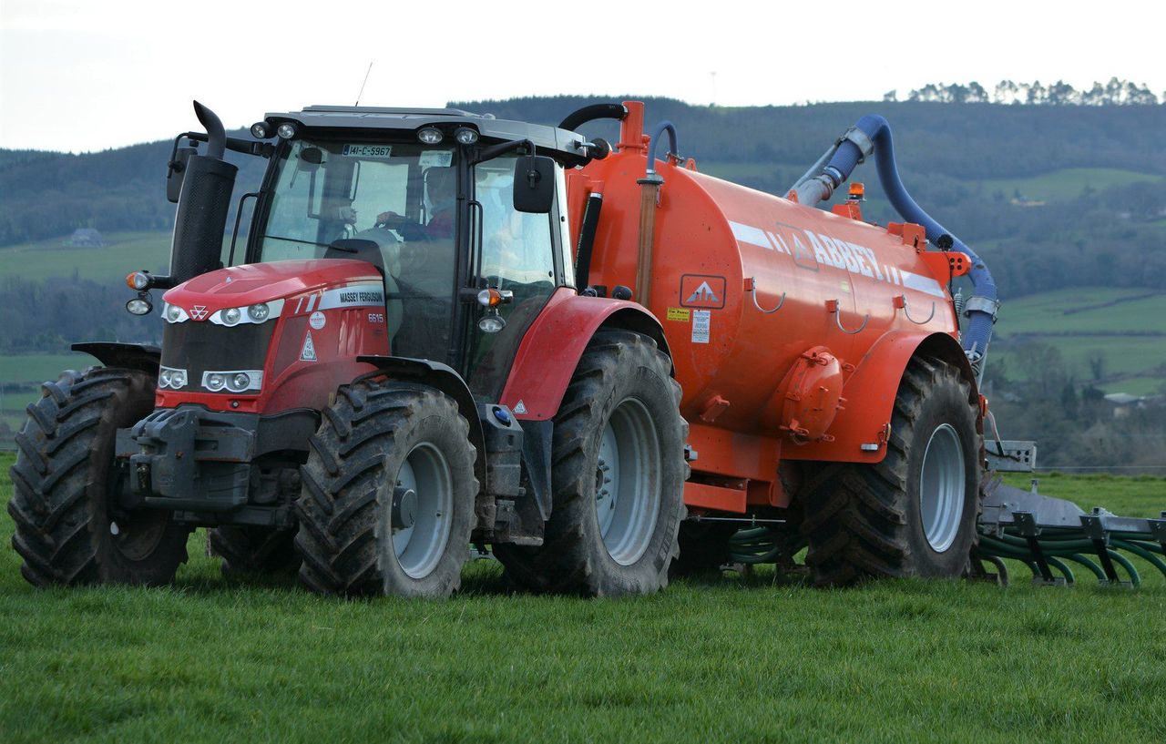 Contractors highlight cash-flow concerns caused by Covid-19