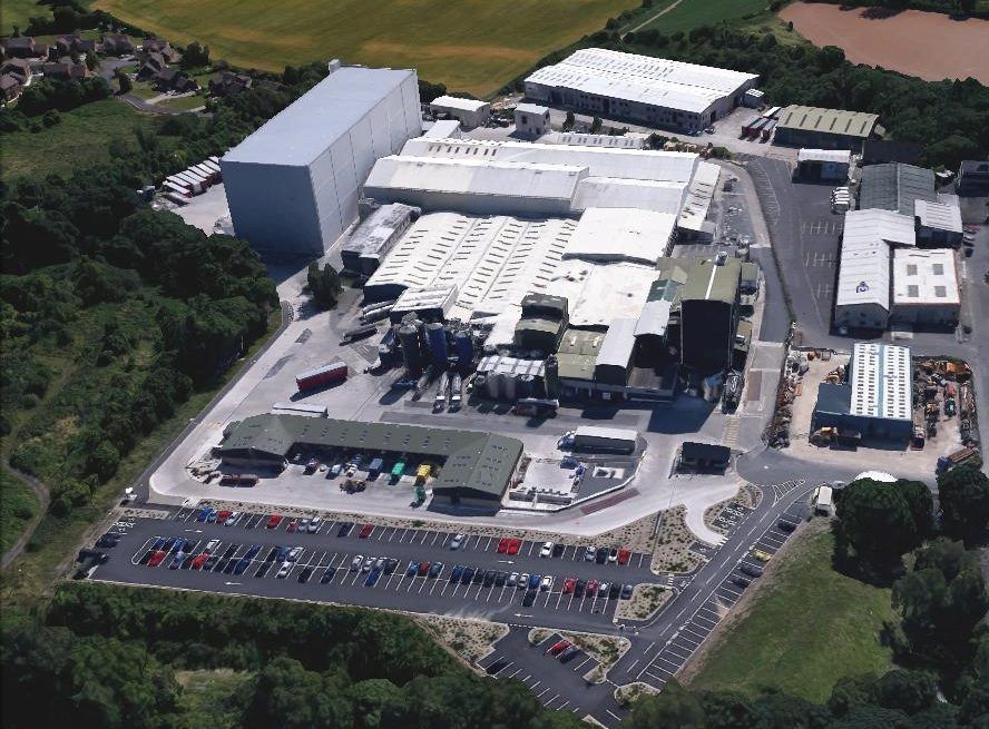 Lakeland Dairies opens €10m global logistics centre