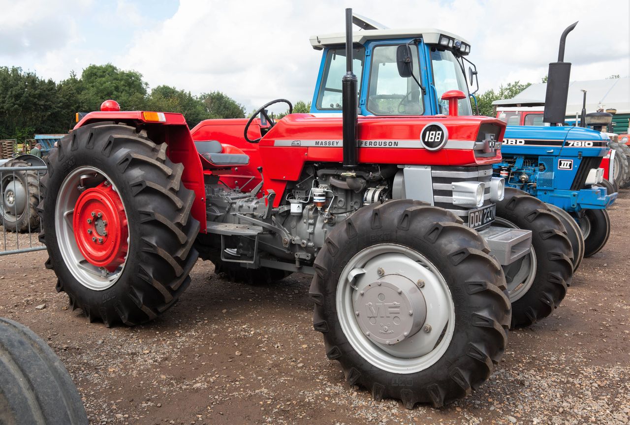 Auction report: Odd and not-so-odd MFs go 'under the hammer'