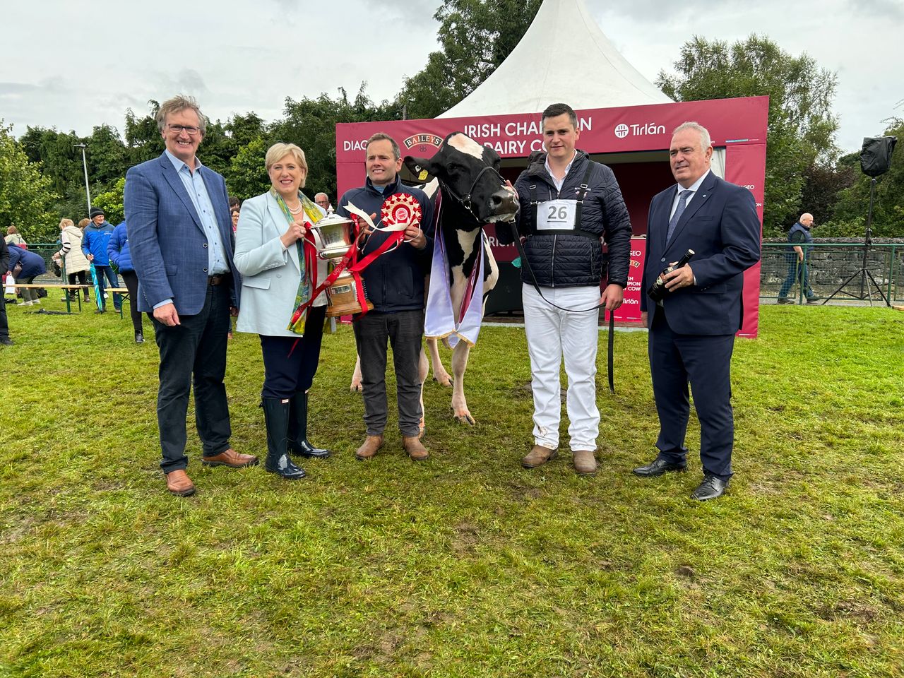 Who won the 2024 Baileys Irish champion dairy cow competition?