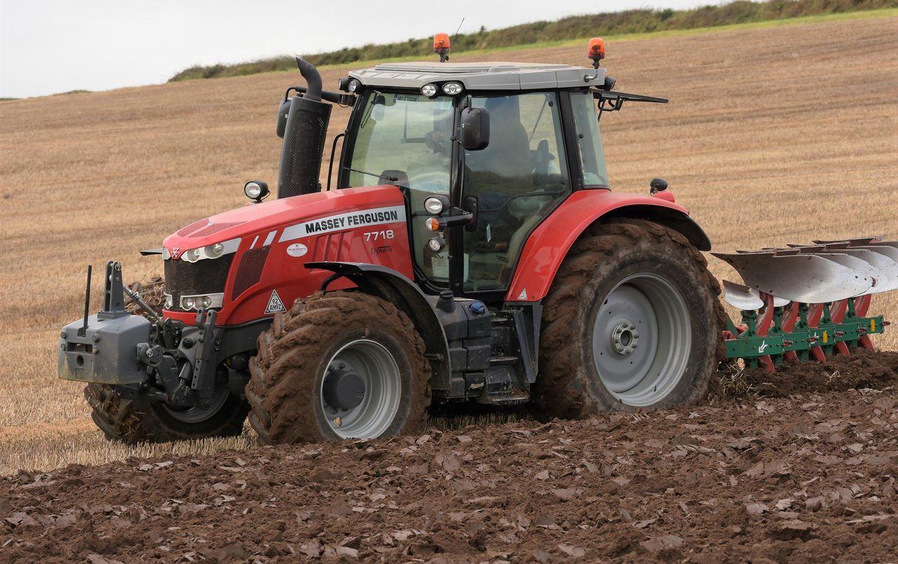 Prototype Massey Fergusons to run on bio-methane?