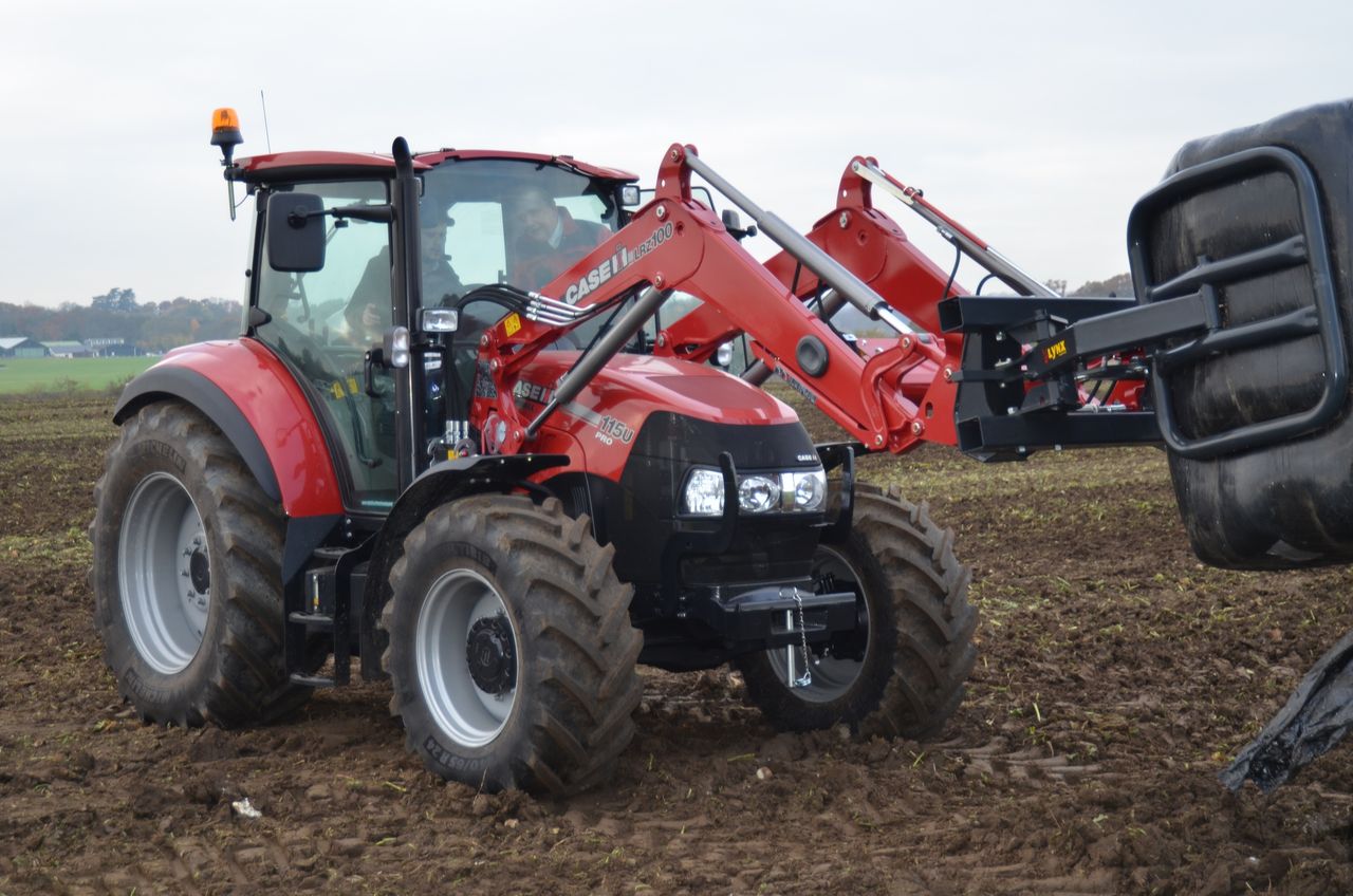 'No signs whatsoever that any party understands the problems facing farming'