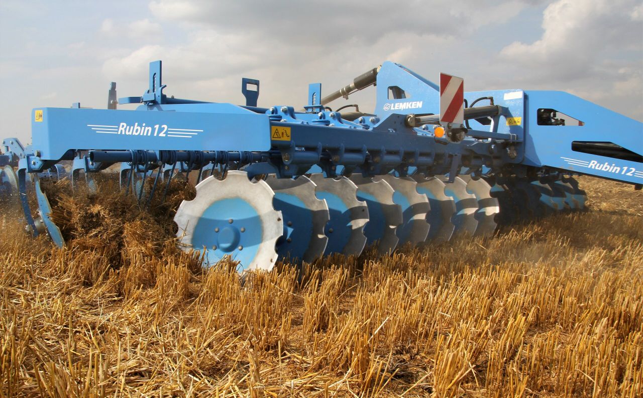 Lemken tillage kit outing all set for the north-east