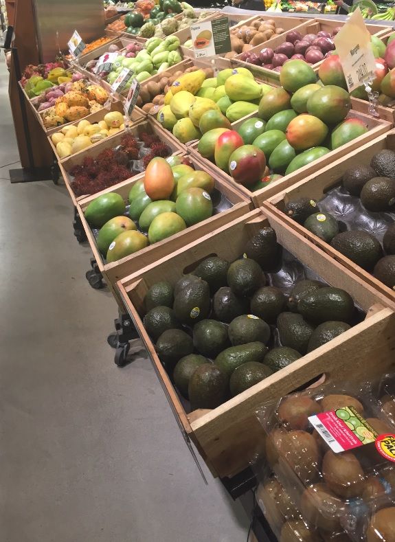 France is to ban supermarkets throwing away edible food
