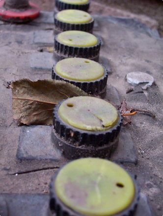 Warning: Discarded batteries can have fatal consequences for livestock