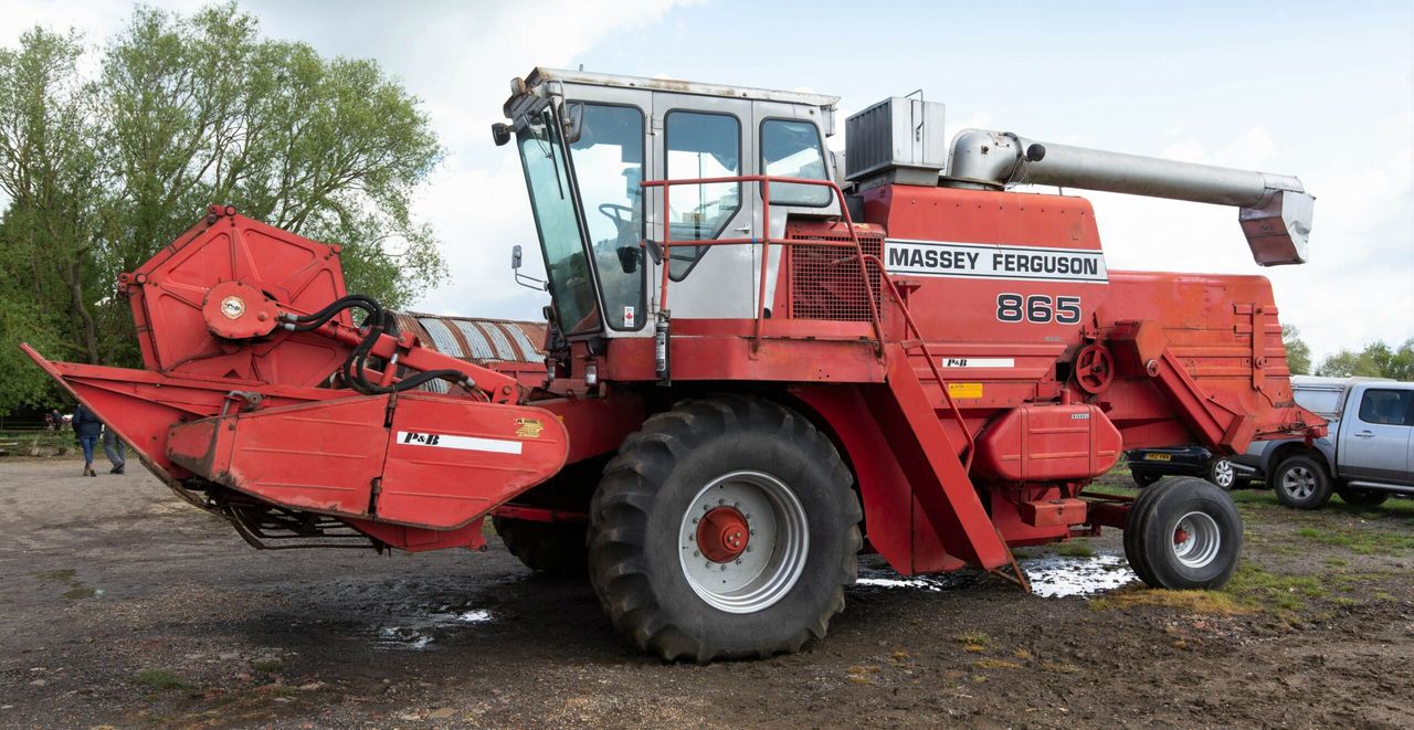 Auction report: Cheap combine; but is it collectible?