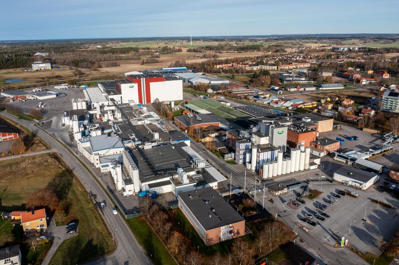 Arla to invest €300m in new Swedish cheese dairy
