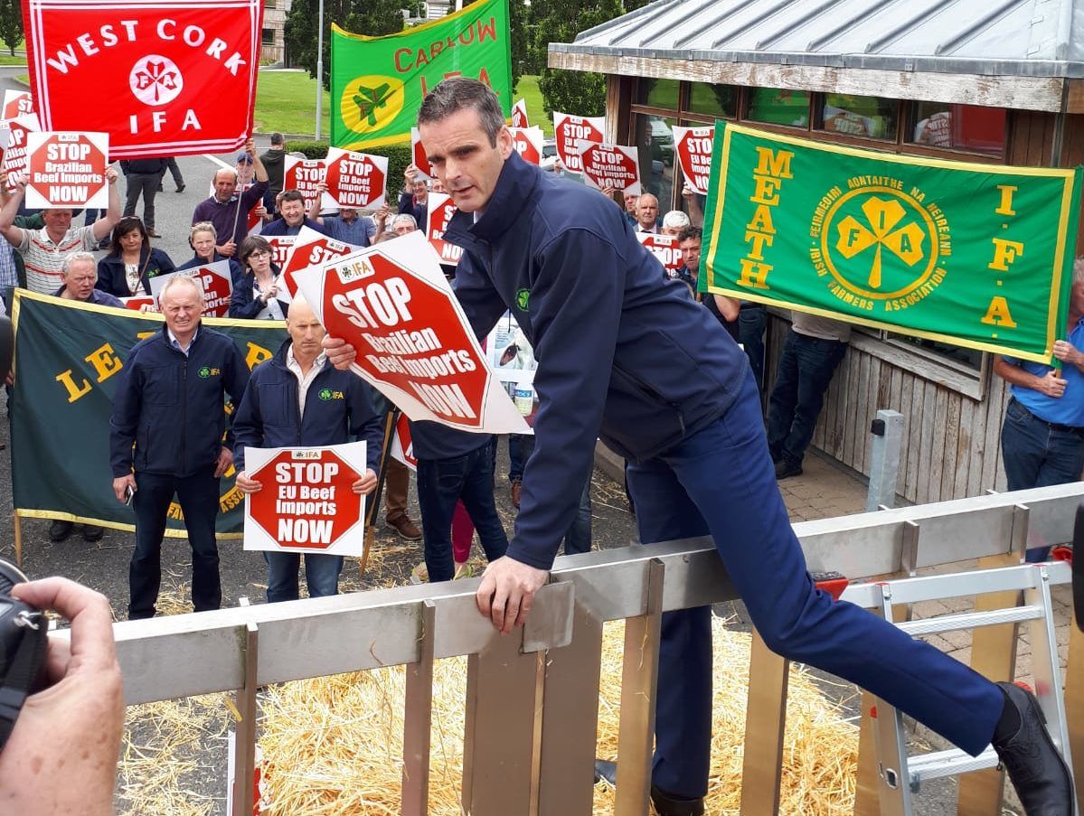 IFA protesters enter EU vet office in Meath