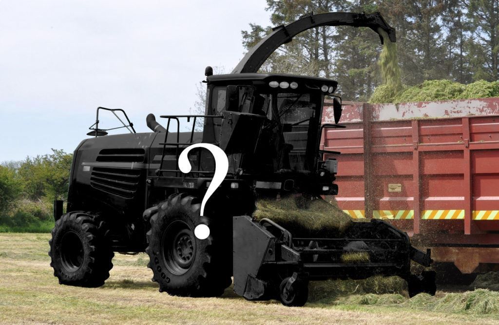 When, if ever, is an escort vehicle needed for wide agri machines?