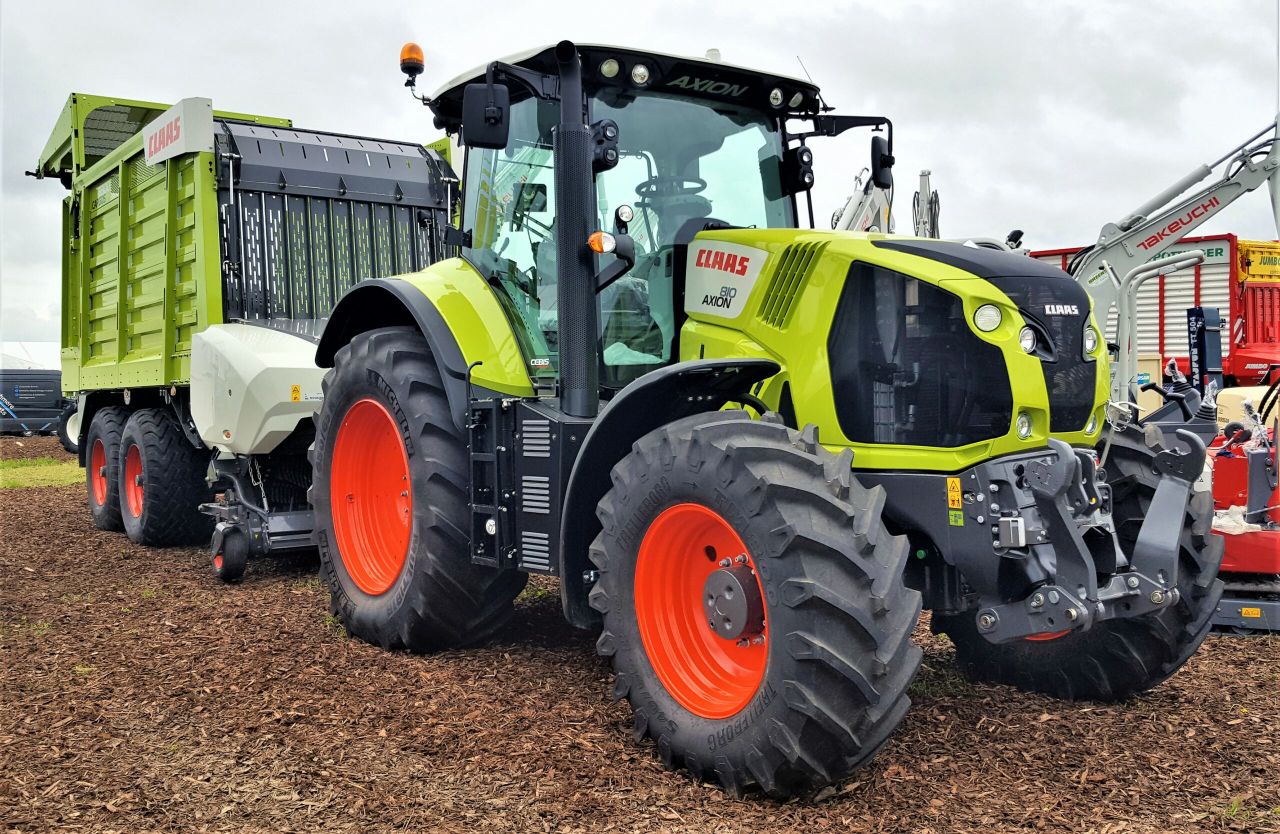 Apprentice training scheme at Claas reaches major milestone
