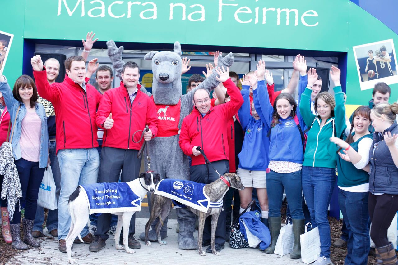 Let's go to the dogs with Macra