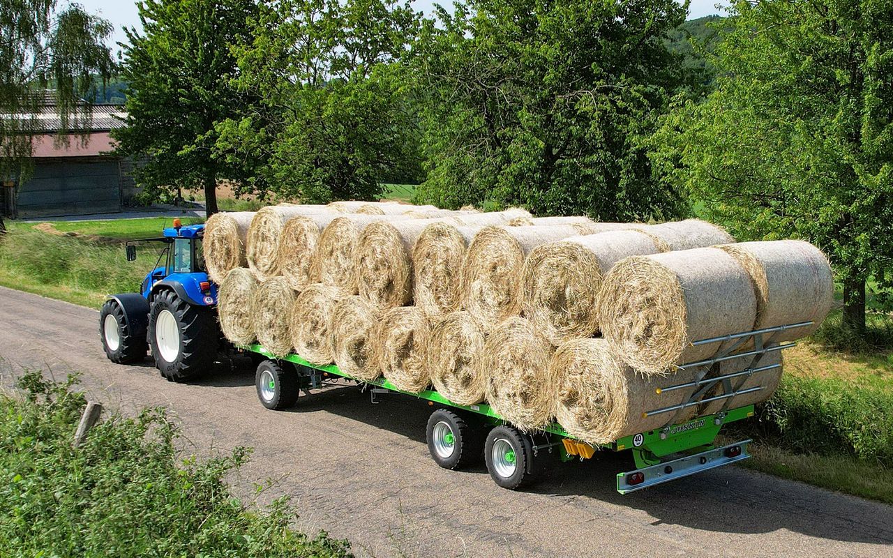 Joskin offers choice of finish on latest bale trailers