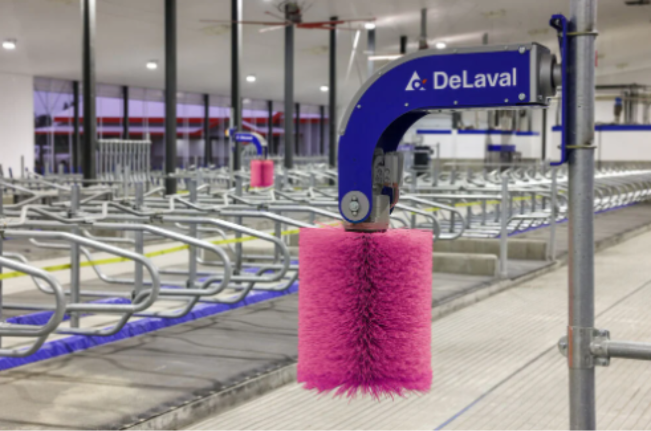 DeLaval launches third year of its 'pink brush campaign'