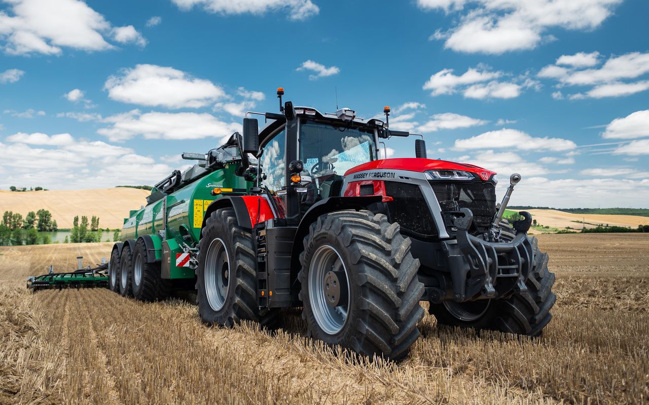Massey Ferguson 9S series breaks cover at Agritechnica