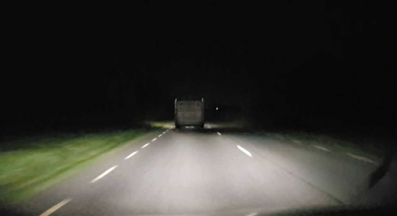Gardaí stop 'very dangerous' 4X4 with livestock trailer