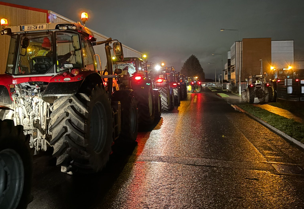 Carlow IFA holds demonstration in solidarity with EU farmers