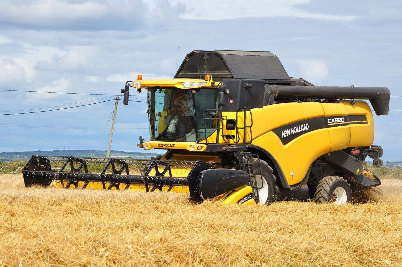 Machinery costs, grain prices and more: Today's Crops Forum