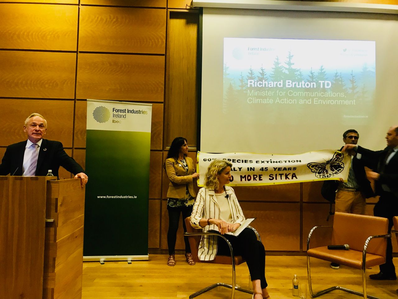 Climate activists 'bark up Bruton's tree' at forestry event