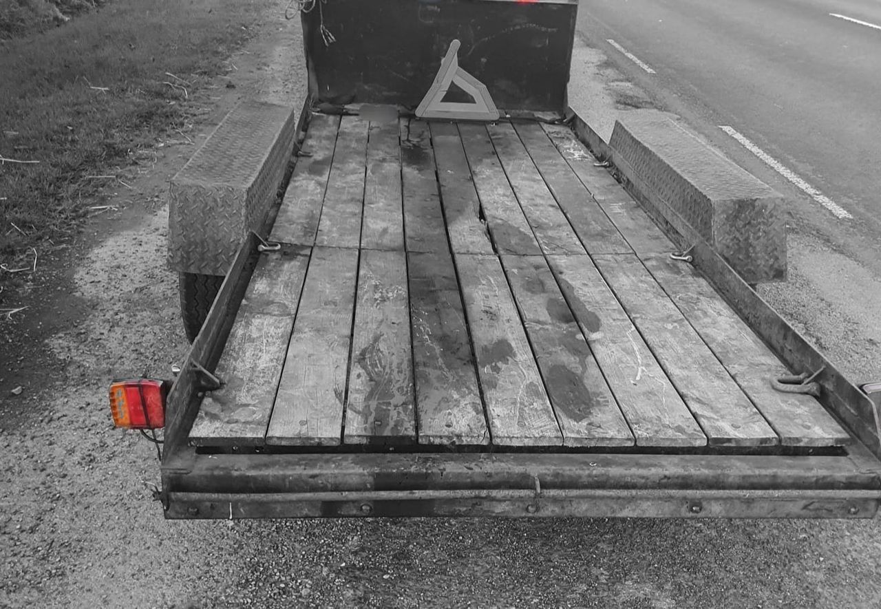Donegal driver fined for no NCT, worn tyres, and no trailer lights