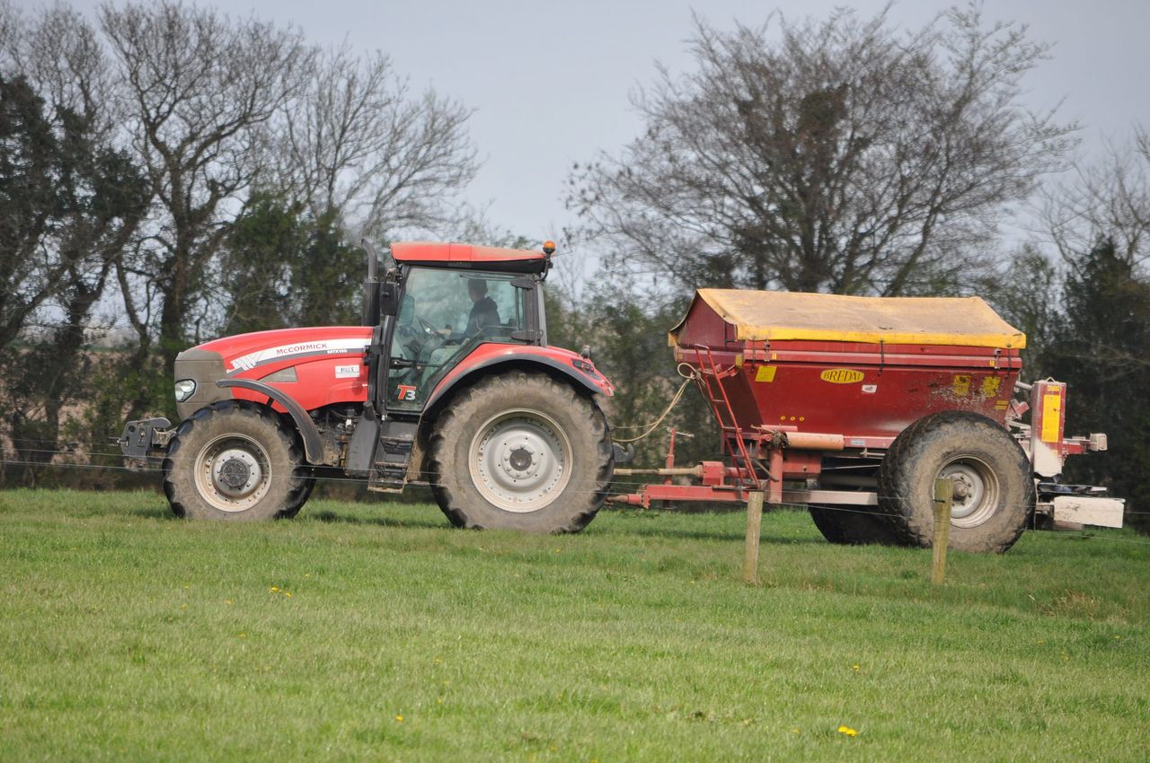 'Compounds like 27:2.5:5 will not solve soil fertility issues'