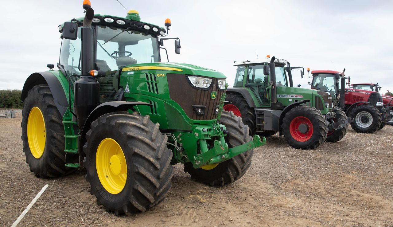John Deere vs. Fendt: Who's winning in Germany?
