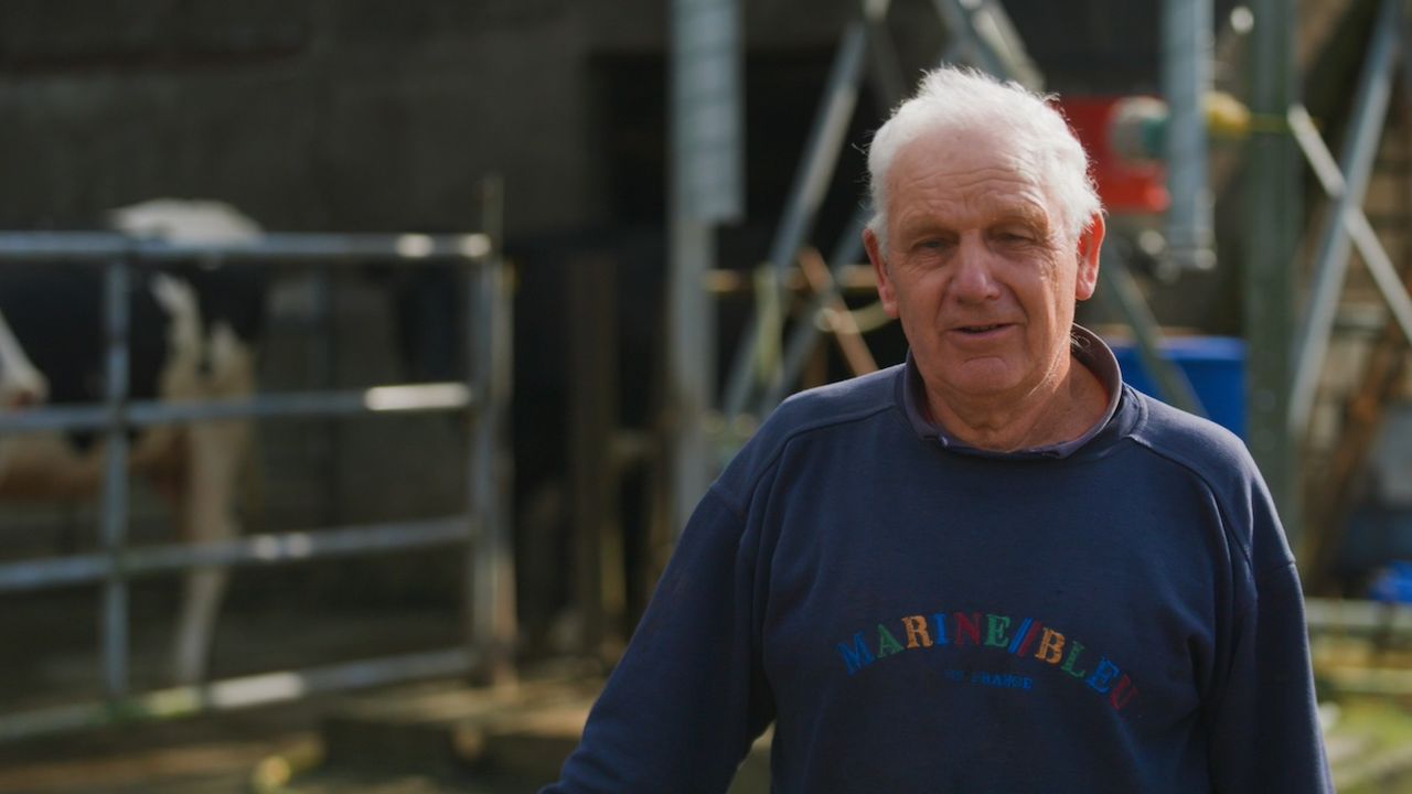 Farmers among Pobal Mhúscraí featured in TG4 series on Cork Gaeltacht