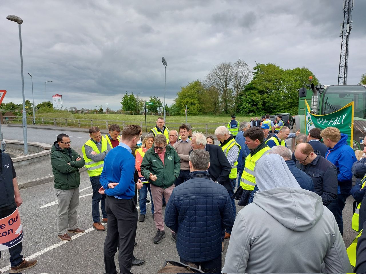 IFA pig farmers meet Carroll Cuisine reps in Tullamore