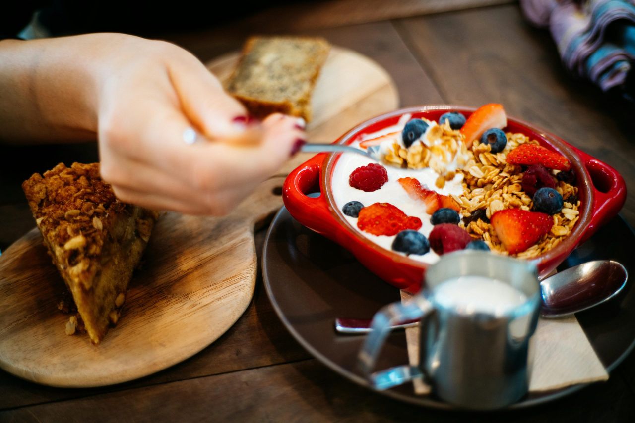 Researchers develop new database of microbes in food