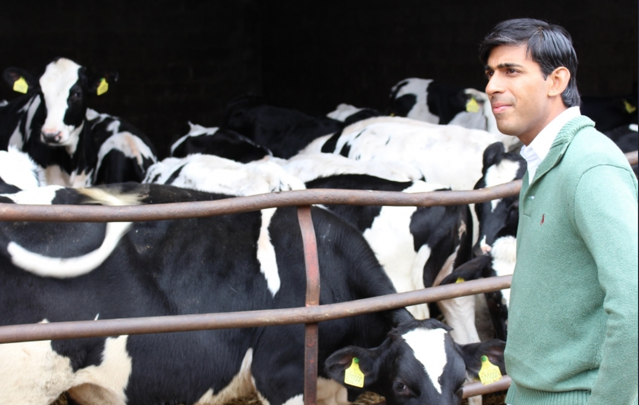 Pro-Brexit Rishi Sunak confirmed as next UK PM