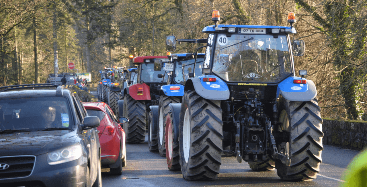 Tractor and truck run to travel through Stradbally tomorrow