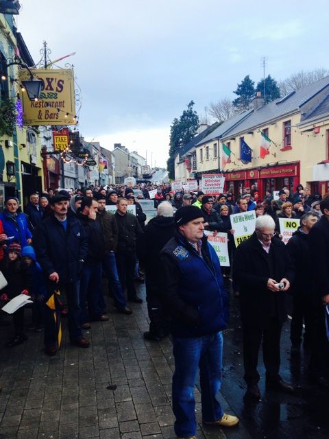 Thousands of farmers march on Castlebar over 'unfair' GLAS