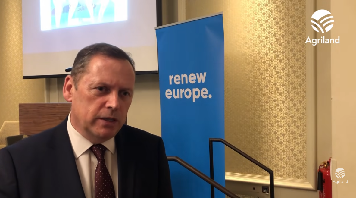 Watch: Many EU countries 'more interested in tanks than tractors'