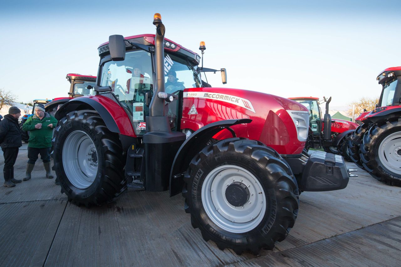 6-speed powershift and 'more comfort' from McCormick