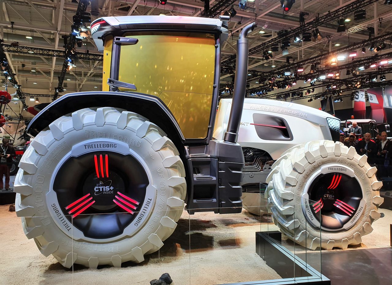 Will the replacement for MF's 7700 S series look like this...late next year?