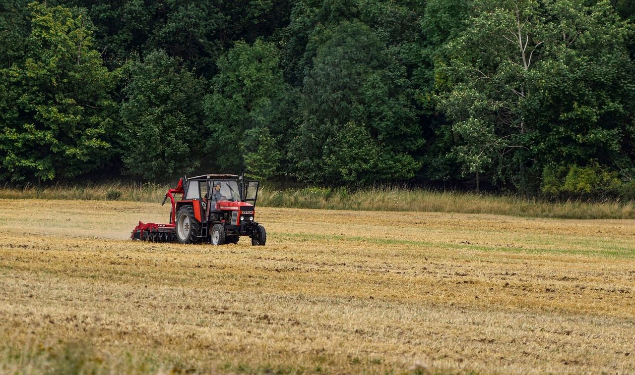 Farmers to receive up to 70% of direct payments in advance 
