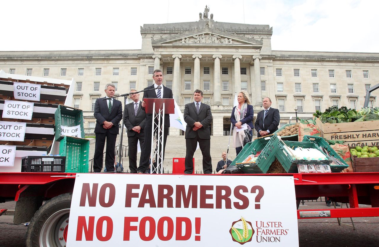 Ulster Farmers' Union claims 500 turnout for Stormont protest