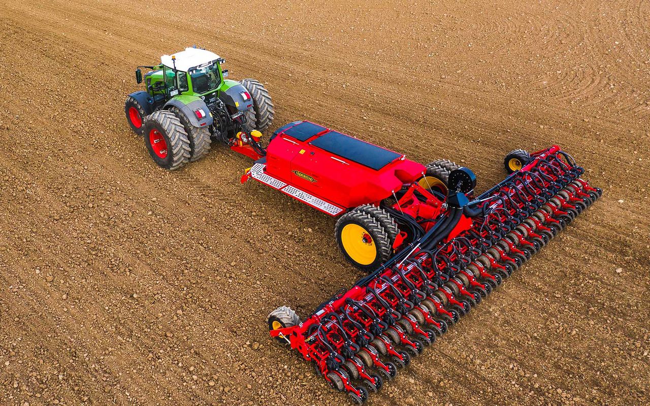 Four big drills from Vaderstad